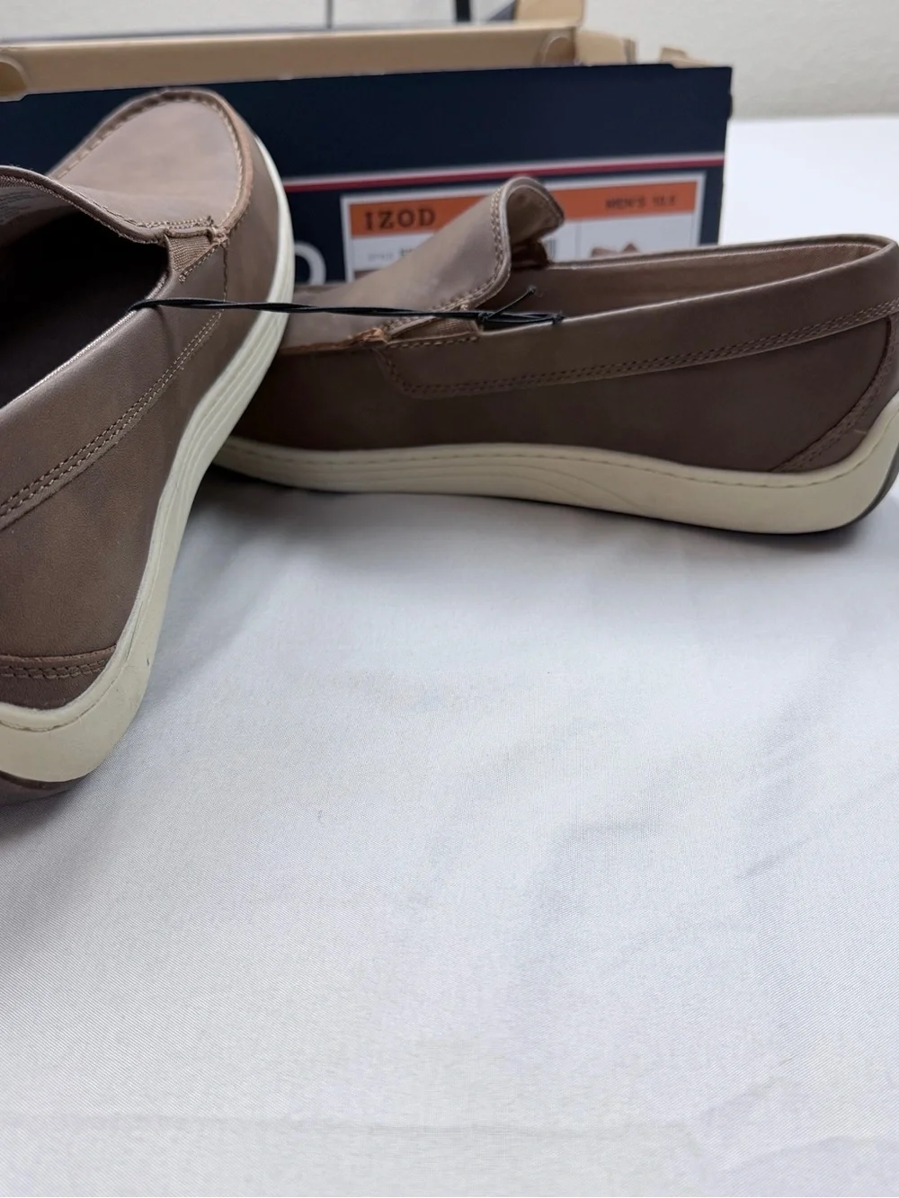 Men's Izod Casual Slip-On Shoes in Brown - Comfortable Everyday Style